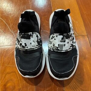 Boys UA Black and White Camouflage Shoes